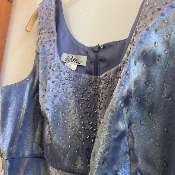 Patra perfect dress size 14. Pewter lame’ sleeveless with beads. See close ups. - Picture 6 of 12